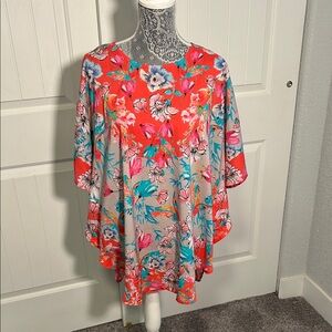 Tolani Collection Cafton style Top M